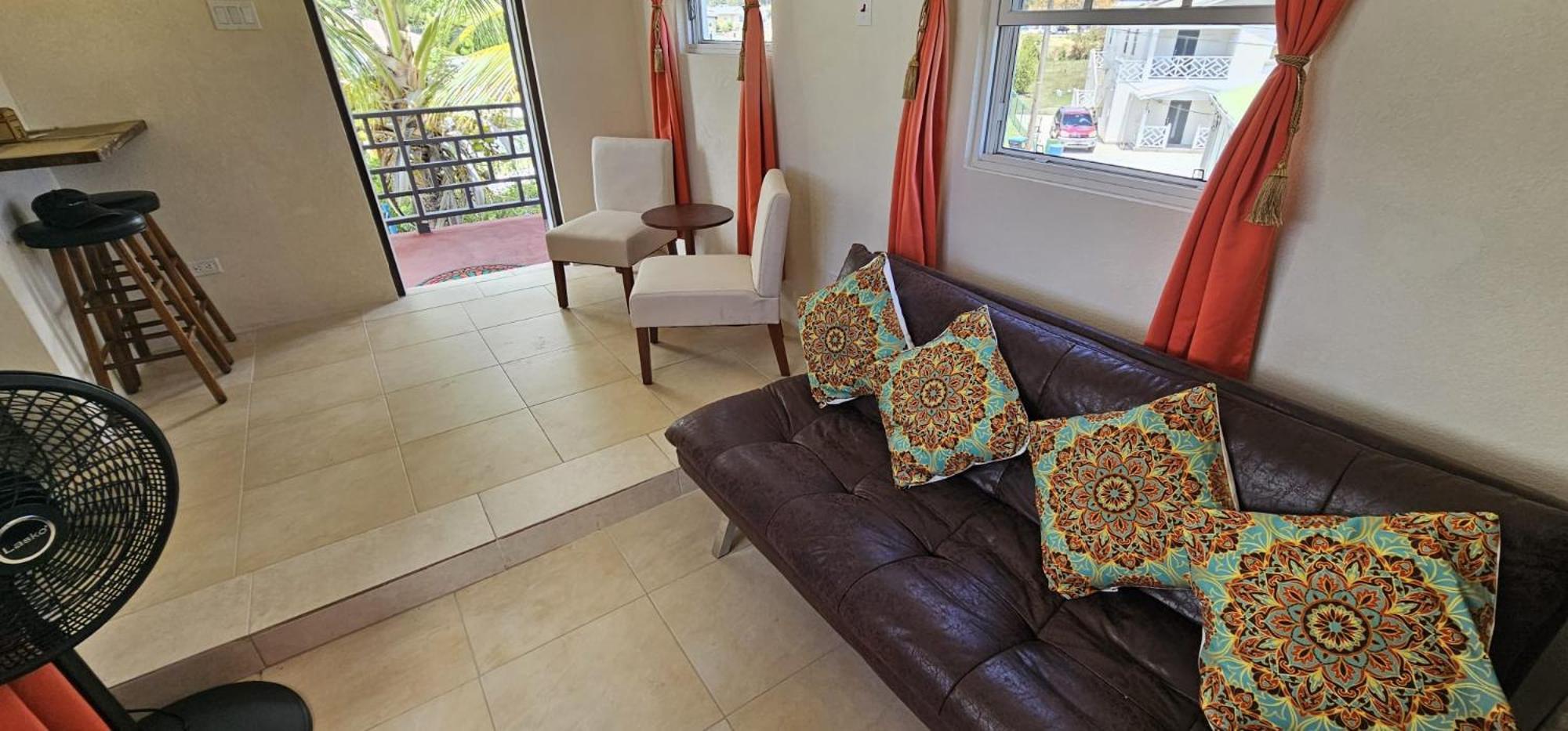 Seclusion Studio Apartment. Saint Philip Exterior photo